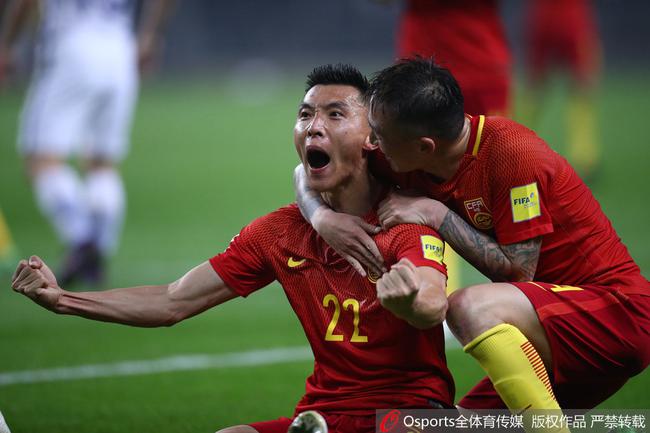 两队在最近的两次联赛交锋中，纽卡两战全胜并打进了8个进球，本场比赛纽卡将会占据一定的心理优势。